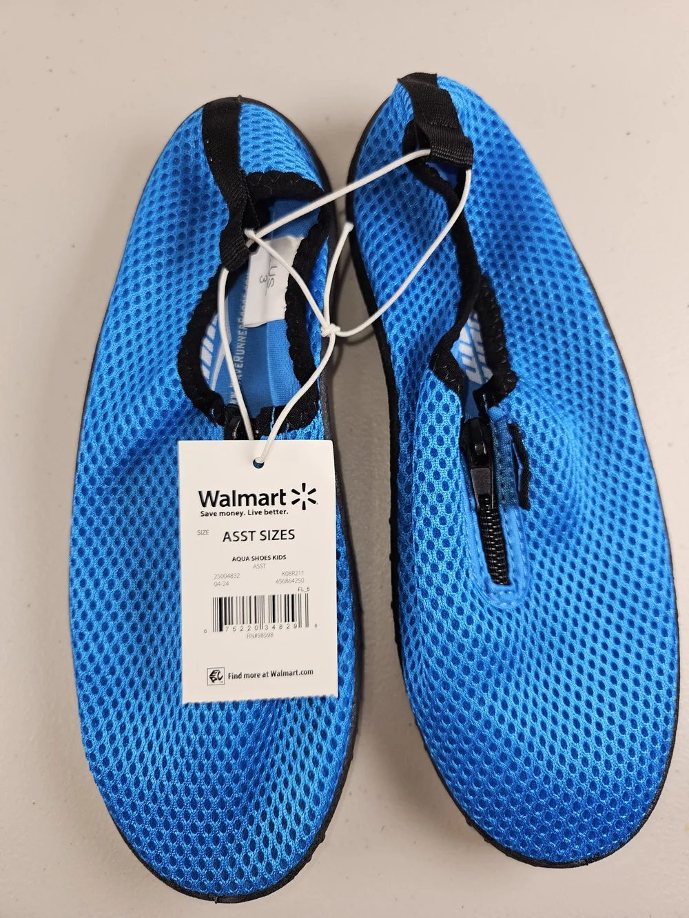 Wave Runner Walmart Kids Blue Water Shoes Lightweight Slip-On Swim Shoes Size 3